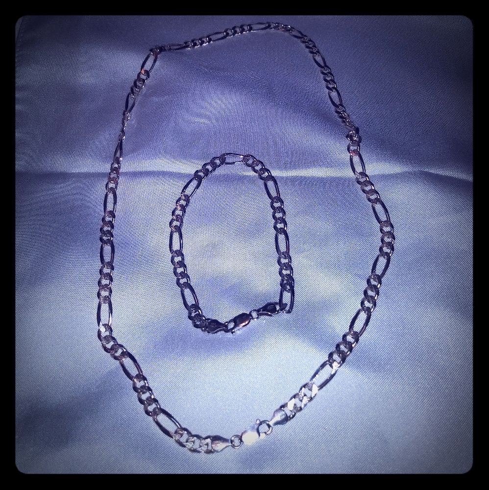 925 siver necklace and bracelet set!
